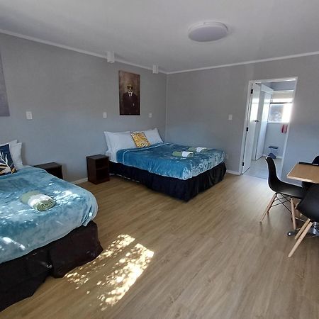 Gothic Heights Motel Christchurch Buitenkant foto