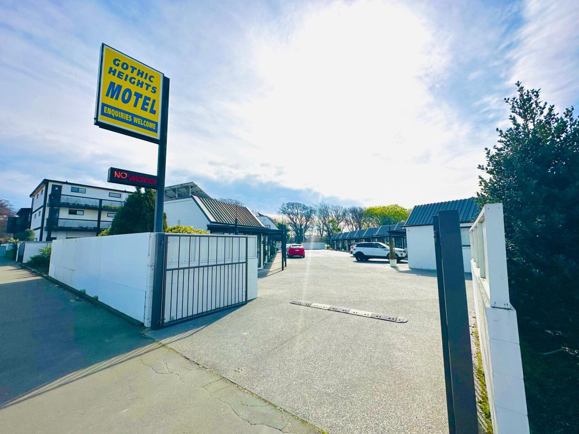 Gothic Heights Motel Christchurch Buitenkant foto